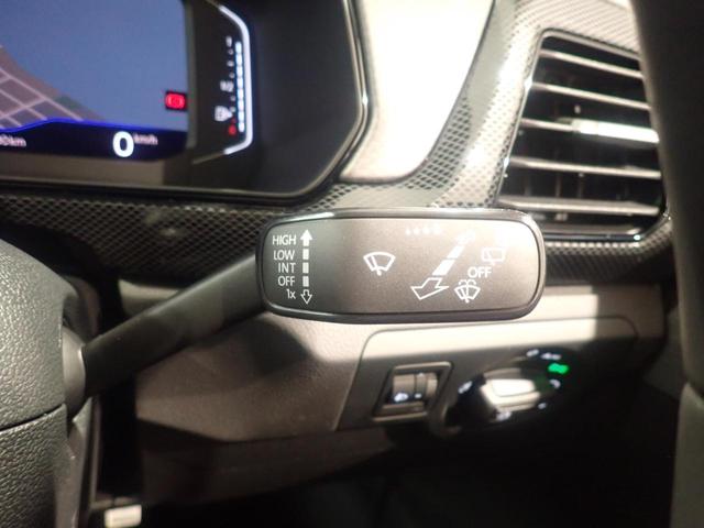 T-クロス TSI アクティブ アダプティブクルーズ 禁煙 スマートキー 運転席エアバック パワーウインドー ワンオーナー 助手席エアバッグ ETC2.0 エアコン パワーステアリング 点検記録簿 ABS アルミホイール ESC(33枚目)