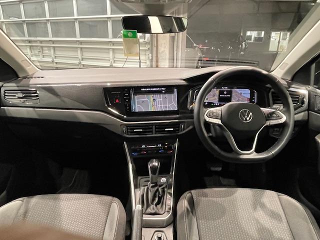 ポロ TSIアクティブ NAVI アルミホイール ETC2.0 パワーステアリング 記録簿(8枚目)