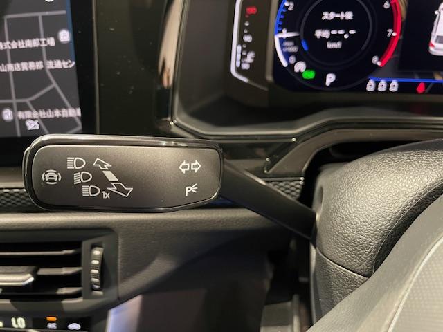 ポロ TSIアクティブ NAVI アルミホイール ETC2.0 パワーステアリング 記録簿(27枚目)