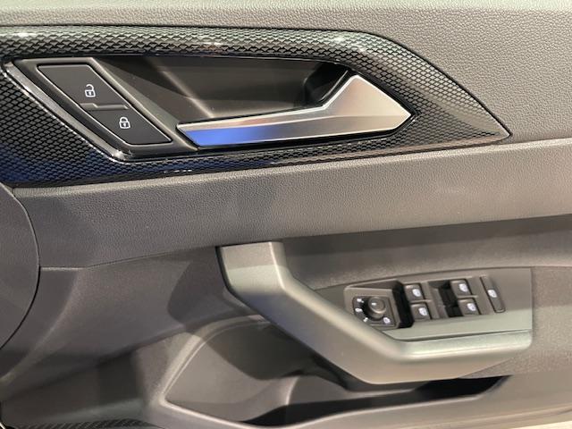 ポロ TSIアクティブ NAVI アルミホイール ETC2.0 パワーステアリング 記録簿(29枚目)