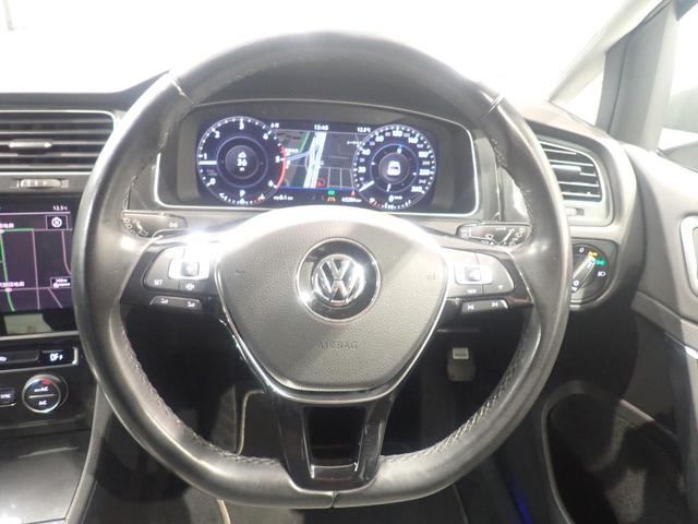 ゴルフ TDIコンフォートライン マイスター Bluetooth接続 LEDヘッド 地デジ ETC2.0 オートエアコン サイドエアバッグ パワーウィンドウ 盗難防止 ナビTV 衝突軽減B アダプティブクルーズコントロール アルミホイール 記録簿(10枚目)