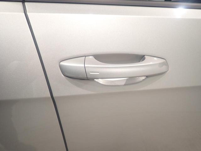 ゴルフ TDIコンフォートライン マイスター Bluetooth接続 LEDヘッド 地デジ ETC2.0 オートエアコン サイドエアバッグ パワーウィンドウ 盗難防止 ナビTV 衝突軽減B アダプティブクルーズコントロール アルミホイール 記録簿(22枚目)