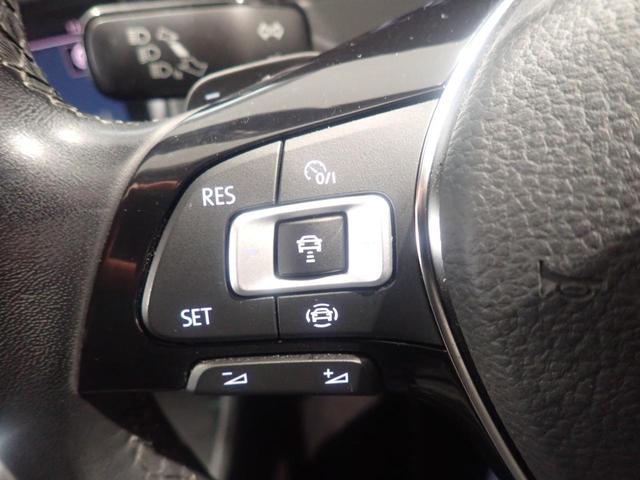 ゴルフ TDIコンフォートライン マイスター Bluetooth接続 LEDヘッド 地デジ ETC2.0 オートエアコン サイドエアバッグ パワーウィンドウ 盗難防止 ナビTV 衝突軽減B アダプティブクルーズコントロール アルミホイール 記録簿(30枚目)