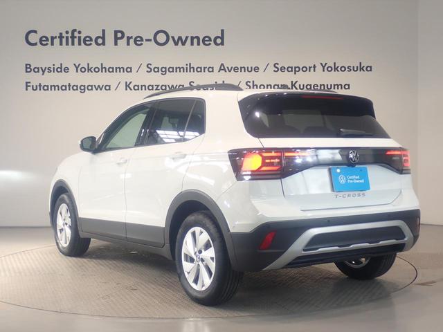 T-クロス TSI アクティブ アダプティブクルーズ デモカー LEDライト Bluetoothオーディオ スマートキー 運転席エアバック ルーフレール オートライト LKA パワーウインドー 助手席エアバッグ ETC2.0 ABS(6枚目)