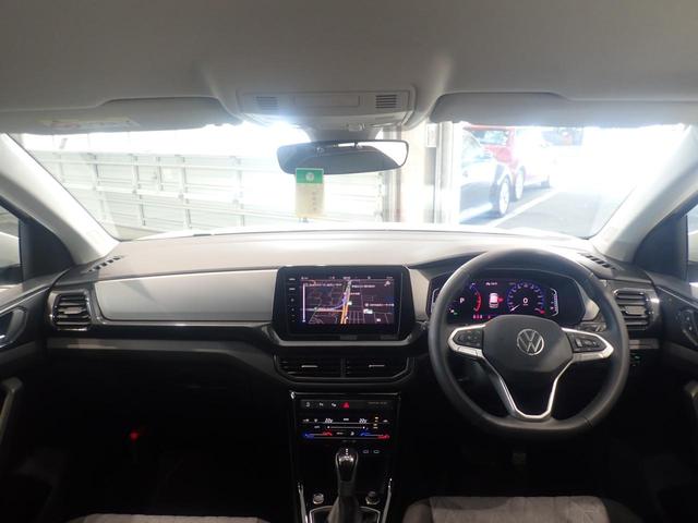 T-クロス TSI アクティブ アダプティブクルーズ デモカー LEDライト Bluetoothオーディオ スマートキー 運転席エアバック ルーフレール オートライト LKA パワーウインドー 助手席エアバッグ ETC2.0 ABS(10枚目)