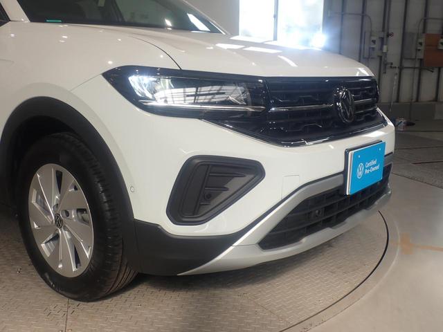 T-クロス TSI アクティブ アダプティブクルーズ デモカー LEDライト Bluetoothオーディオ スマートキー 運転席エアバック ルーフレール オートライト LKA パワーウインドー 助手席エアバッグ ETC2.0 ABS(19枚目)