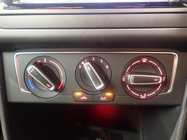 ポロ 40thエディション キーレス エアコン 地デジ ABS アルミホイール サイドエアバック Wエアバック ETC車載器 メモリーナビ 盗難防止システム(23枚目)