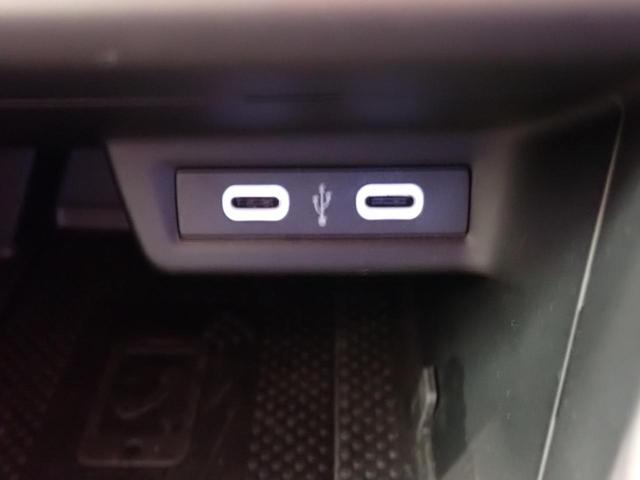 ポロ TSIコンフォートライン アダプティブクルーズコントロール オートライト LEDヘッドランプ スマートキー 電動ミラー ETC2.0 ターボ キーレスエントリー NAVI エアコン パワーステアリング エアバッグ メモリーナビ(18枚目)