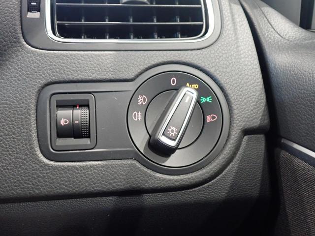 ポロ アクティブ オートエアコン 盗難防止装置 フルセグ ETC アルミホイール オートライト(24枚目)