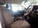 やや硬めの、ゆったりと座れるシートで、ロングドライブも快適です!!