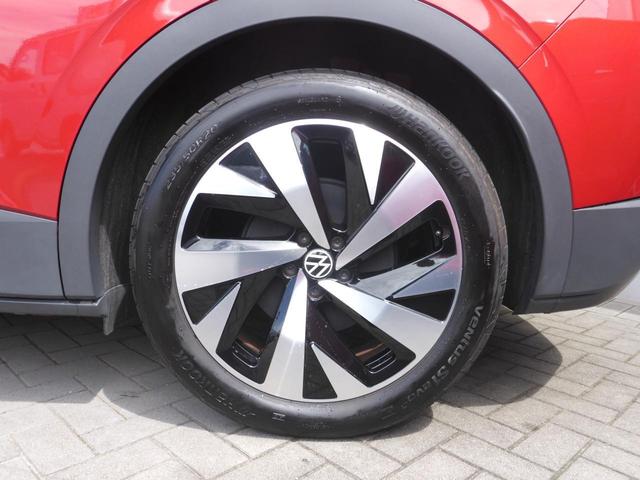 ＩＤ．４ プロ　Ｄｅｍｏｃａｒ　バックカメラ　サンルーフ　アルミホイール　全周囲カメラ　電動リアゲート　シートヒーター　アダプティブクルーズコントロール　ＵＳＢ入力端子　オートライト　ＥＴＣ２．０　ＬＥＤヘッドランプ（12枚目）