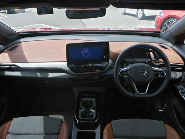 ＩＤ．４ プロ　Ｄｅｍｏｃａｒ　バックカメラ　サンルーフ　アルミホイール　全周囲カメラ　電動リアゲート　シートヒーター　アダプティブクルーズコントロール　ＵＳＢ入力端子　オートライト　ＥＴＣ２．０　ＬＥＤヘッドランプ（18枚目）
