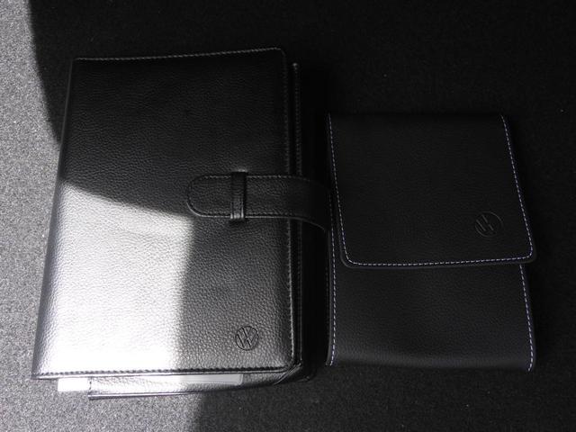 ＩＤ．４ プロ　Ｄｅｍｏｃａｒ　バックカメラ　サンルーフ　アルミホイール　全周囲カメラ　電動リアゲート　シートヒーター　アダプティブクルーズコントロール　ＵＳＢ入力端子　オートライト　ＥＴＣ２．０　ＬＥＤヘッドランプ（24枚目）