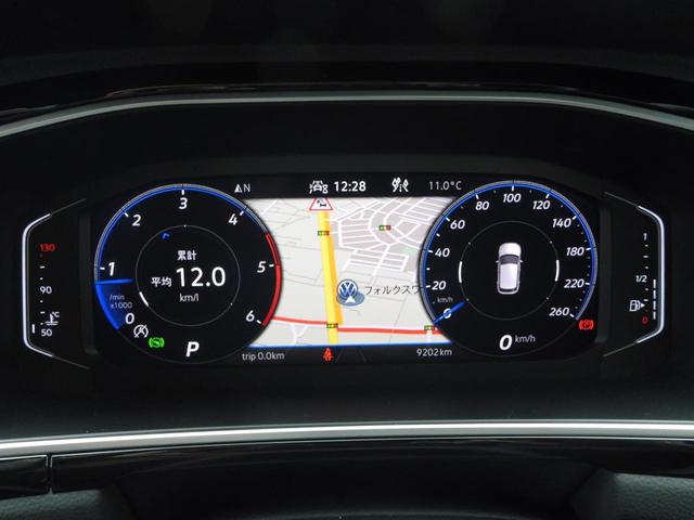 Ｔ－ロック ＴＤＩ　Ｒライン　Ｄｅｍｏｃａｒ　メモリーナビ　アルミホイール　シートヒーター　アダプティブクルーズコントロール　ＥＴＣ２．０　スマートキー　盗難防止システム　横滑り防止装置　記録簿　禁煙車　エアバッグ　エアコン（31枚目）