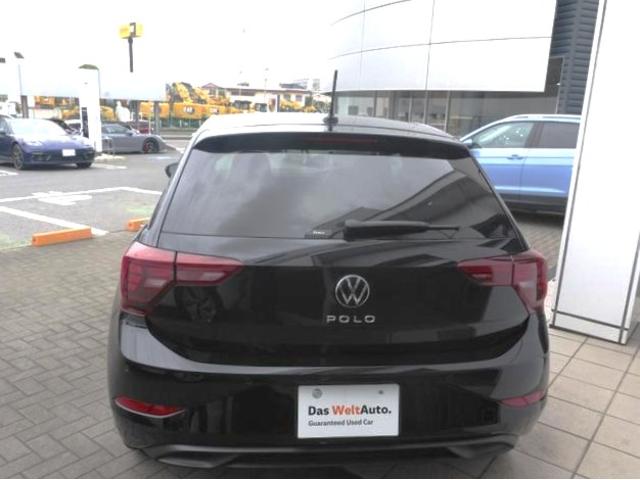 VOLKSWAGEN POLO TSI ACTIVE
