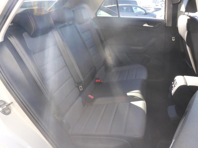 VOLKSWAGEN T-ROC TSI STYLE