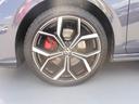 ダイナミックなデザインになったホイール。この車の性格を表現しています