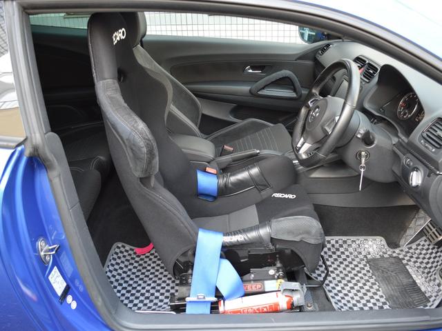 TSI ビルシュタインサスショック レムスマフラー 運転席レカロシート スロットルコントローラー ブレンボキャリパー 追加ブースト計 パナナビTV ドラレコ ETC HID アシュラレーダー 社外セキュリティ(24枚目)