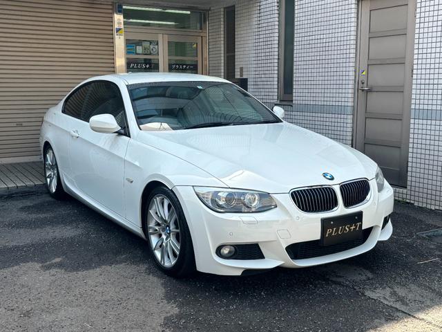 ３シリーズ ３２５ｉ　Ｍスポーツパッケージ　Ｅ９２最終３Ｌ６気筒モデル　コンフォートアクセスプッシュスタート　キセノンヘッドライト　Ｍスポーツアルミエアロパーツ　メモリー＆ヒータ付きブラックレザーシート　ＩＤＲＩＶＥナビＴＶ　ミラー一体ＥＴＣ（12枚目）