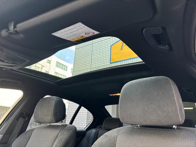 ５シリーズ ５２３ｉ　Ｍスポーツパッケージ　サンルーフ　レムス４本出しマフラー　ハーマンフロントリップ　リアカーボンディフューザー　ブラックペイント純正ＡＷ　ＩＤＲＩＶＥナビＴＶバックカメラ　ミラーＥＴＣ　コンフォートアクセスプッシュスタート（6枚目）