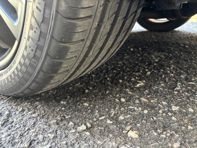 ５シリーズ ５２３ｉ　Ｍスポーツパッケージ　サンルーフ　レムス４本出しマフラー　ハーマンフロントリップ　リアカーボンディフューザー　ブラックペイント純正ＡＷ　ＩＤＲＩＶＥナビＴＶバックカメラ　ミラーＥＴＣ　コンフォートアクセスプッシュスタート（29枚目）