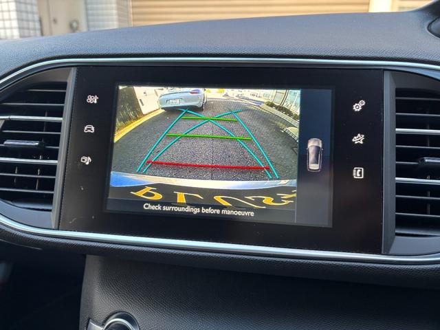 ��ގ��ɂ��肪�����o�b�N�J�����E�N���A�����X�\�i�[�t��