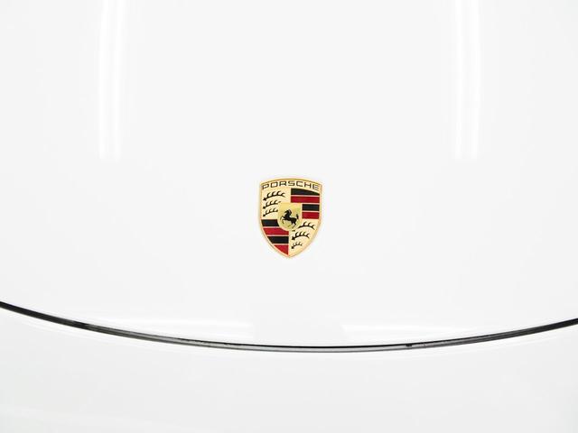 ベースグレード 右ハンドル PDK 2オーナー車 パドルシフト 電動格納ミラー シートヒーター バックカメラ ナビ テレビ CD ETC ブルートゥース HIDライト 18インチホイール ポルシェ純正電動リヤウイング(26枚目)