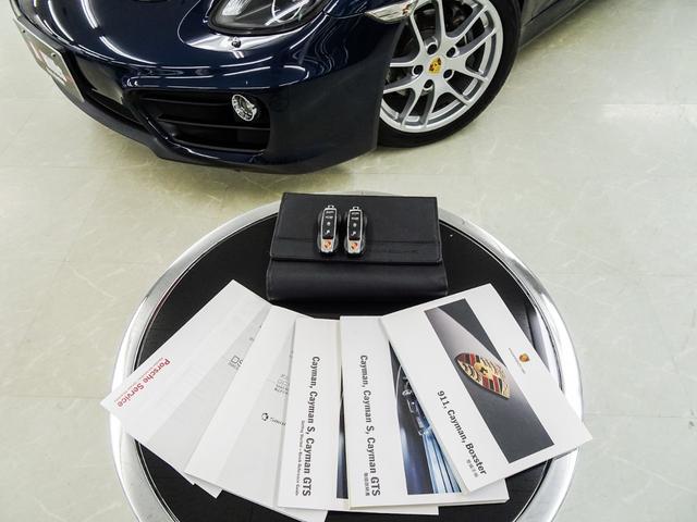 ベースグレード 右ハンドル ワンオーナー車 正規ディーラー車 PDLS PSM 電動格納ミラー シートヒーター デュアルエグゾーストマフラーエンド ナビ テレビ CD バックカメラ ETC キーレスキー2本(4枚目)