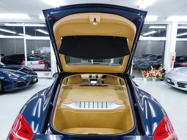 ベースグレード 右ハンドル ワンオーナー車 正規ディーラー車 PDLS PSM 電動格納ミラー シートヒーター デュアルエグゾーストマフラーエンド ナビ テレビ CD バックカメラ ETC キーレスキー2本(10枚目)