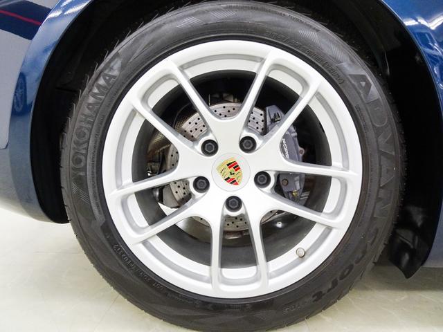 ベースグレード 右ハンドル ワンオーナー車 正規ディーラー車 PDLS PSM 電動格納ミラー シートヒーター デュアルエグゾーストマフラーエンド ナビ テレビ CD バックカメラ ETC キーレスキー2本(23枚目)