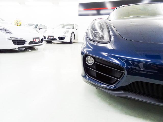 ベースグレード 右ハンドル ワンオーナー車 正規ディーラー車 PDLS PSM 電動格納ミラー シートヒーター デュアルエグゾーストマフラーエンド ナビ テレビ CD バックカメラ ETC キーレスキー2本(34枚目)