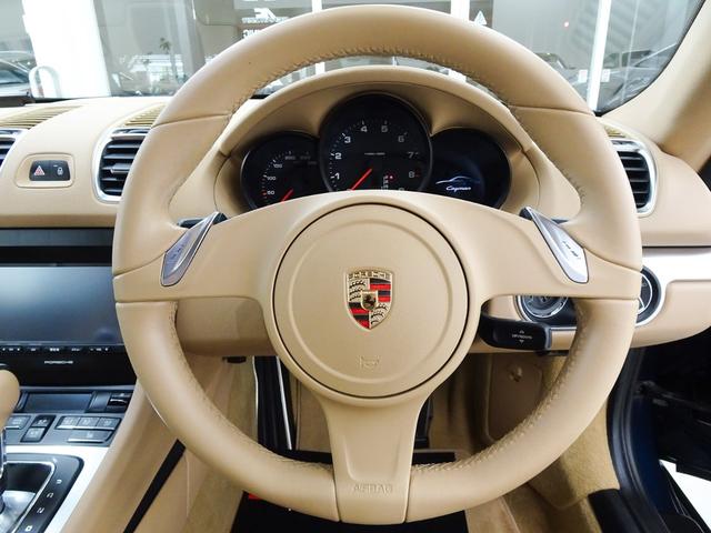 ベースグレード 右ハンドル ワンオーナー車 正規ディーラー車 PDLS PSM 電動格納ミラー シートヒーター デュアルエグゾーストマフラーエンド ナビ テレビ CD バックカメラ ETC キーレスキー2本(40枚目)