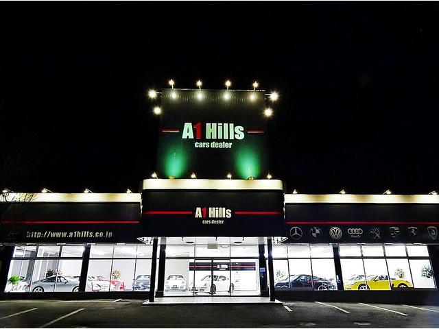 ベースグレード 右ハンドル ワンオーナー車 正規ディーラー車 PDLS PSM 電動格納ミラー シートヒーター デュアルエグゾーストマフラーエンド ナビ テレビ CD バックカメラ ETC キーレスキー2本(74枚目)