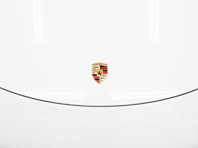 ９１１タルガ４ＧＴＳ　スポーツクロノパッケージ　スポーツエグゾースト　ＬＥＤヘッドライトＰＤＬＳ　エントリードライブ　ＢＯＳＥサウンドシステム　シートヒーター　パークセンサー　バックカメラ　ナビ　ＣＤ　ＤＶＤ　ＥＴＣ(30枚目)