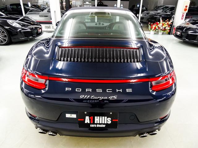 ９１１ ９１１タルガ４Ｓ　スポーツクロノパッケージ　ＬＥＤヘッドライト　２０インチクラシックホイール　レザーインテリア　１８ＷＡＹパワーシート　シートヒーター　シートベンチレーション　ＢＯＳＥ　電動格納ミラー　テレビチューナー（23枚目）