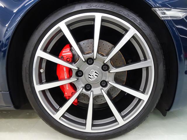 ９１１ ９１１タルガ４Ｓ　スポーツクロノパッケージ　ＬＥＤヘッドライト　２０インチクラシックホイール　レザーインテリア　１８ＷＡＹパワーシート　シートヒーター　シートベンチレーション　ＢＯＳＥ　電動格納ミラー　テレビチューナー（31枚目）