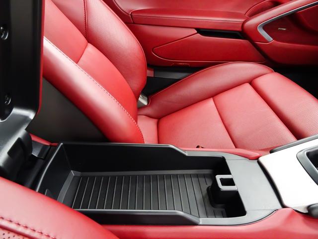 ９１１ ９１１タルガ４Ｓ　スポーツクロノパッケージ　ＬＥＤヘッドライト　２０インチクラシックホイール　レザーインテリア　１８ＷＡＹパワーシート　シートヒーター　シートベンチレーション　ＢＯＳＥ　電動格納ミラー　テレビチューナー（66枚目）