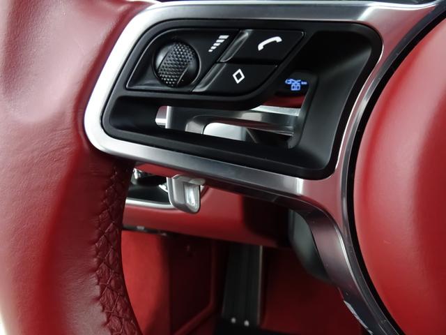 911 911カレラS スポーツクロノパッケージ スポーツエグゾースト レザーインテリア 14WAYパワーシート シートヒーター 電動格納ドアミラー パークセンサー マルチファンクション付ステアリング ステアリングヒーター(11枚目)