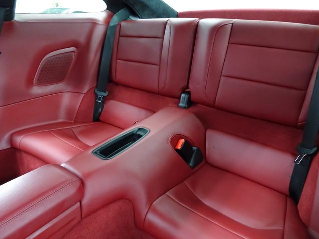 911 911カレラS スポーツクロノパッケージ スポーツエグゾースト レザーインテリア 14WAYパワーシート シートヒーター 電動格納ドアミラー パークセンサー マルチファンクション付ステアリング ステアリングヒーター(17枚目)