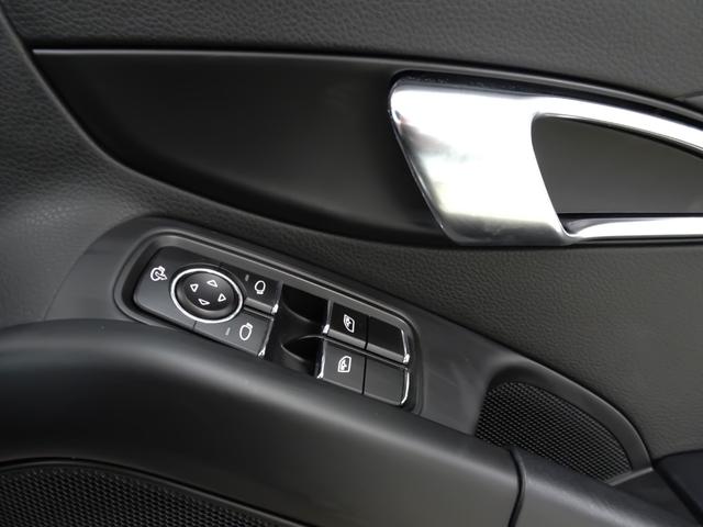 ケイマン S パドルシフト シートヒーター 電動格納ドアミラー HIDヘッドライト デュアルマフラーテールパイプ 19インチホイール レッドブレーキキャリパー ナビ テレビ CD ETC ブルートゥース(9枚目)