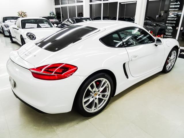 ケイマン S パドルシフト シートヒーター 電動格納ドアミラー HIDヘッドライト デュアルマフラーテールパイプ 19インチホイール レッドブレーキキャリパー ナビ テレビ CD ETC ブルートゥース(24枚目)