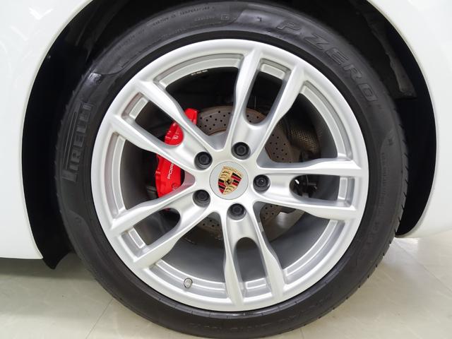 ケイマン S パドルシフト シートヒーター 電動格納ドアミラー HIDヘッドライト デュアルマフラーテールパイプ 19インチホイール レッドブレーキキャリパー ナビ テレビ CD ETC ブルートゥース(28枚目)