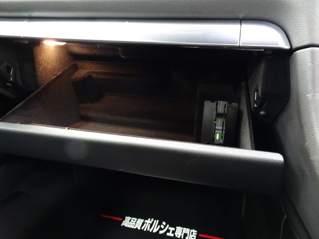 ケイマン S パドルシフト シートヒーター 電動格納ドアミラー HIDヘッドライト デュアルマフラーテールパイプ 19インチホイール レッドブレーキキャリパー ナビ テレビ CD ETC ブルートゥース(59枚目)