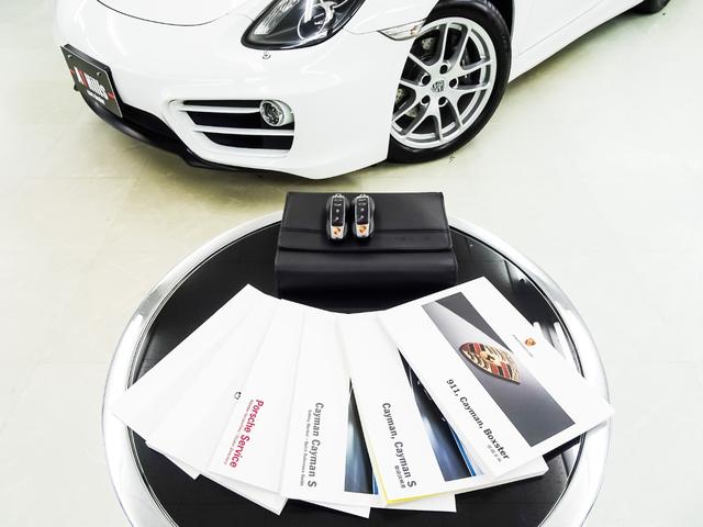 ケイマン ベースグレード パドルシフト シートヒーター PDLS付きHIDヘッドライト 電動格納ドアミラー 純正スポーツステアリング 18インチホイール バックカメラ ナビ テレビ CD ETC ピレリP ZERO(4枚目)