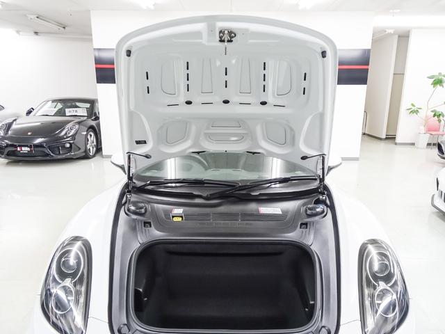 ケイマン ベースグレード パドルシフト シートヒーター PDLS付きHIDヘッドライト 電動格納ドアミラー 純正スポーツステアリング 18インチホイール バックカメラ ナビ テレビ CD ETC ピレリP ZERO(15枚目)