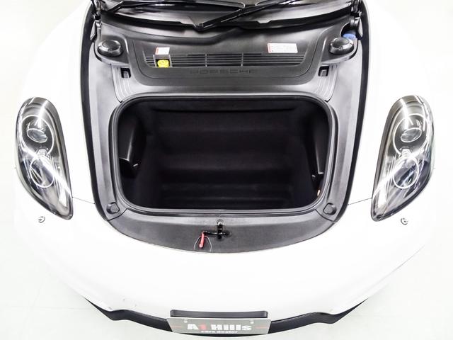 ケイマン ベースグレード パドルシフト シートヒーター PDLS付きHIDヘッドライト 電動格納ドアミラー 純正スポーツステアリング 18インチホイール バックカメラ ナビ テレビ CD ETC ピレリP ZERO(17枚目)