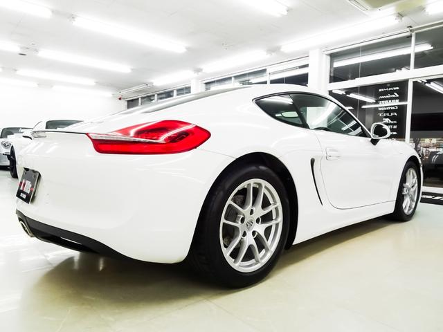 ケイマン ベースグレード パドルシフト シートヒーター PDLS付きHIDヘッドライト 電動格納ドアミラー 純正スポーツステアリング 18インチホイール バックカメラ ナビ テレビ CD ETC ピレリP ZERO(46枚目)