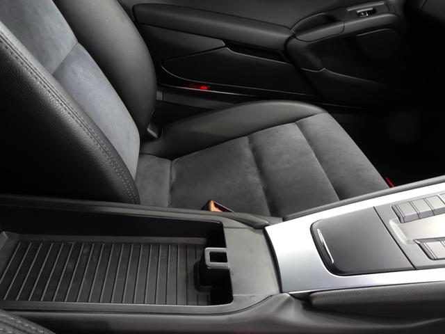 ケイマン ベースグレード パドルシフト シートヒーター PDLS付きHIDヘッドライト 電動格納ドアミラー 純正スポーツステアリング 18インチホイール バックカメラ ナビ テレビ CD ETC ピレリP ZERO(57枚目)