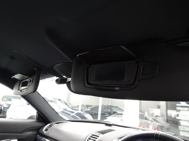 ケイマン ベースグレード パドルシフト シートヒーター PDLS付きHIDヘッドライト 電動格納ドアミラー 純正スポーツステアリング 18インチホイール バックカメラ ナビ テレビ CD ETC ピレリP ZERO(63枚目)