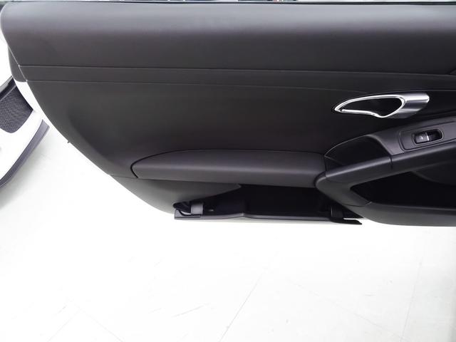 ケイマン ベースグレード パドルシフト シートヒーター PDLS付きHIDヘッドライト 電動格納ドアミラー 純正スポーツステアリング 18インチホイール バックカメラ ナビ テレビ CD ETC ピレリP ZERO(65枚目)